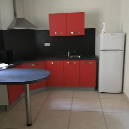 Appartement Calme Centre Ville Historique ユセル エクステリア 写真