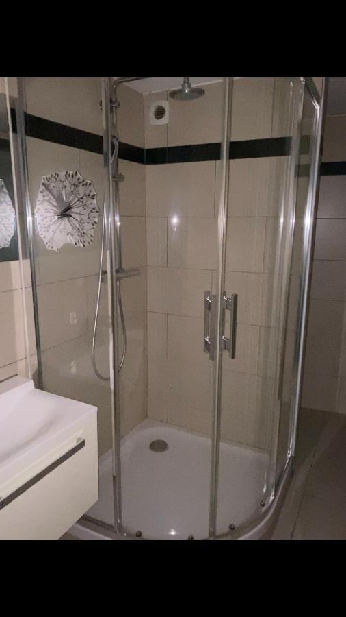 Appartement Calme Centre Ville Historique ユセル エクステリア 写真