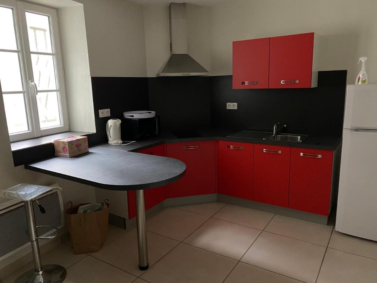 Appartement Calme Centre Ville Historique ユセル エクステリア 写真